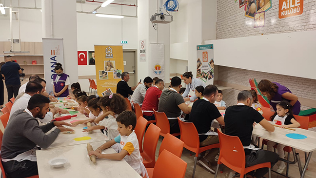 Babalar ve Çocuklar Mutfakta