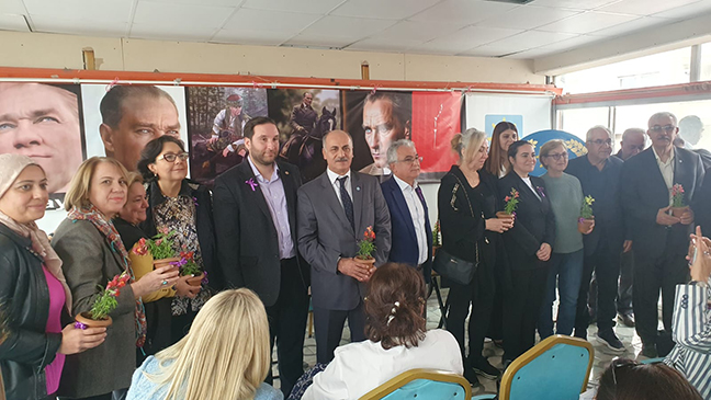Türkiye'nin 100. yılında kadına şiddet giderek arttı